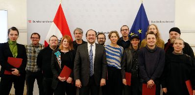 Am 6. Dezember 2019 nahm Bundesminister Alexander Schallenberg an der Verleihung der &quot;outstanding artist awards&quot; im Bundeskanzleramt teil.