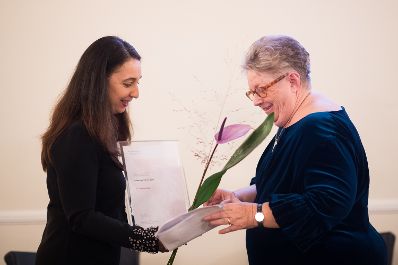 Am 14. Oktober 2019 hat Bundesministerin Ines Stilling die K&auml;the Leichter-Preise verliehen.