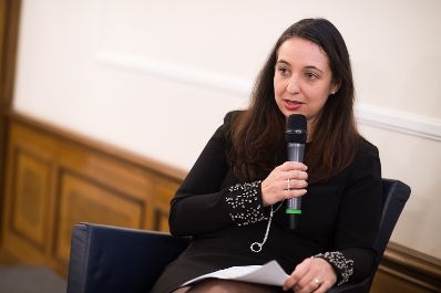 Am 14. Oktober 2019 hat Bundesministerin Ines Stilling die K&auml;the Leichter-Preise verliehen.