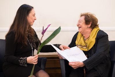 Am 14. Oktober 2019 hat Bundesministerin Ines Stilling die K&auml;the Leichter-Preise verliehen.