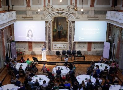Am 6. November 2019 er&ouml;ffnete Bundesministerin Ines Stilling den 21. Journalistinnenkongress im Haus der Industrie.