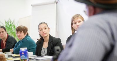 Am 20. November 2019 reiste Bundesministerin Ines Stilling anl&auml;sslich eines Bundesl&auml;ndertags nach Linz. Im Bild bei dem Besuch im Empowerment-Center des Kompetenznetzwerks Informationstechnologie zur F&ouml;rderung der Integration von Menschen mit Behinderung..
