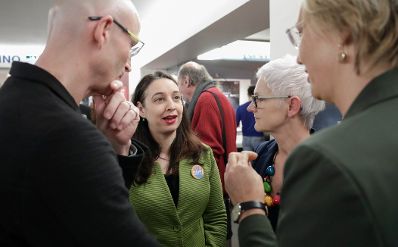 Am 25. November 2019 nahm Bundesministerin Ines Stilling (m.l.) an der Podiumsdiskussion anl&auml;sslich der &Ouml;sterreich-Premiere des Films &bdquo;Der Taucher&ldquo; teil.