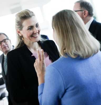 Am 13. J&auml;nner 2020 besuchte Bundesministerin Christine Aschbacher (l.) den Sozialpartnerschaftlichen Neujahrsempfang in der Wirtschaftskammer &Ouml;sterreich.