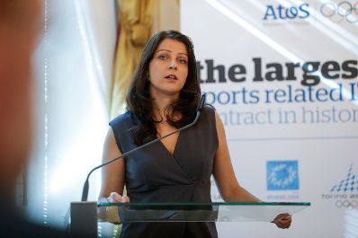 Am 8. September 2016 er&ouml;ffnet Staatssekret&auml;rin Muna Duzdar (im Bild) gemeinsam mit dem Direktor der Firma Atos, Gerald Gerstbauer, die Veranstaltung Sicherheitsforum.