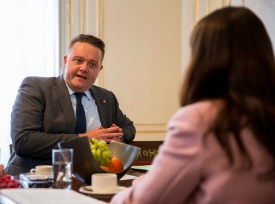Am 5. Oktober 2016 empfing Staatssekret&auml;rin Muna Duzdar den Pr&auml;sidenten des Bundesrates Mario Lindner (im Bild).