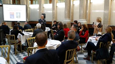 Am 6. Oktober fand die Auftaktveranstaltung zum &Ouml;sterreichischen Verwaltungspreis 2017 statt. Im Bild eine Wortmeldung aus dem Publikum.