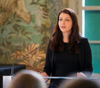 Am 28. November 2016 fand der Vernetzungs- und Workshoptag &quot;#GegenHassimNetz&quot; statt. Im Bild Staatssekret&auml;rin Muna Duzdar.