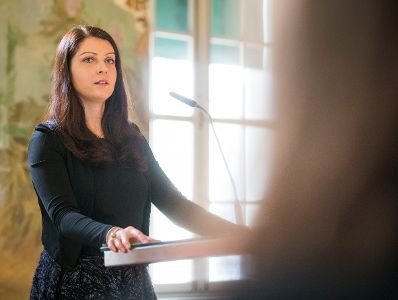 Am 28. November 2016 fand der Vernetzungs- und Workshoptag &quot;#GegenHassimNetz&quot; statt. Im Bild Staatssekret&auml;rin Muna Duzdar.