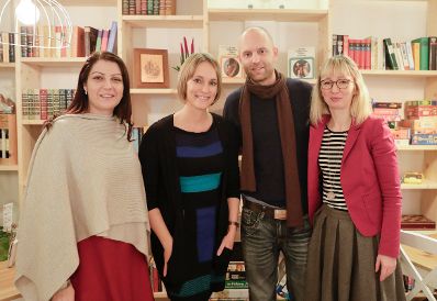 Am 7. Dezember 2016 besuchte Staatssekret&auml;rin Muna Duzdar (l.) die Initiative &quot;qualit&auml;tszeit&quot;.