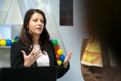 Am 15. Dezember 2016 nahm Staatssekret&auml;rin Muna Duzdar (im Bild) an einem Pressegespr&auml;ch zum Thema 5 Jahre &quot;Internet f&uuml;r Alle&quot; teil.