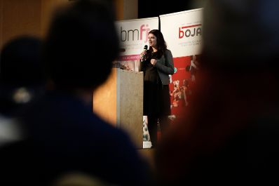 Am 20. November 2017 fand die bOJA-Tagung in Wien statt. Im Bild Staatssekret&auml;rin Muna Duzdar bei der Festansprache.