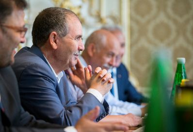 Am 11. Juli 2017 empfing Staatssekret&auml;rin Muna Duzdar den tunesischen Gewerkschaftsbundpr&auml;sidenten Noureddine Taboubi (im Bild) mit seiner Delegation zu einem Arbeitsgespr&auml;ch.