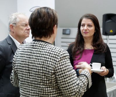 Am 18. Oktober 2017 er&ouml;ffnete Staatssekret&auml;rin Muna Duzdar (im Bild) den IoT- Fachkongress 2017: &bdquo;Big Data, Cloud, Datenschutz &amp; Co &ndash; mit Standards zum Erfolg&ldquo;.