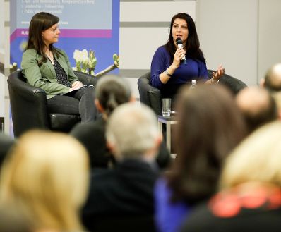 Am 22. November 2017 fand die Er&ouml;ffnung des Kompetenzzentrums f&uuml;r Verwaltungswissenschaften auf dem FH Campus Wien statt. Im Bild Staatssekret&auml;rin Muna Duzdar (r.).