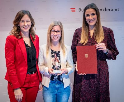 Am 1. Dezember 2022 &uuml;berreichte Staatssekret&auml;rin Claudia Plakolm den &Ouml;sterreichischen Jugendpreis 2022.
