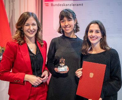 Am 1. Dezember 2022 &uuml;berreichte Staatssekret&auml;rin Claudia Plakolm den &Ouml;sterreichischen Jugendpreis 2022.