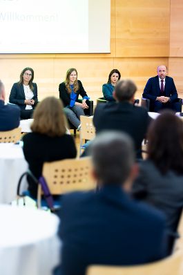 Am 10. Oktober 2024 nahm Staatssekret&auml;rin Claudia Plakolm am KS&Ouml; Sicherheitsevent in Innsbruck teil.