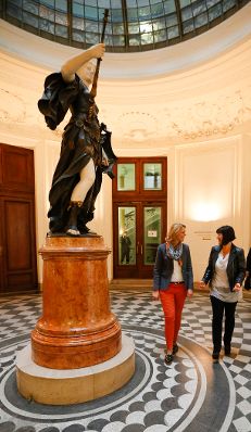 Am 3. September 2014 besuchte Staatssekret&auml;rin Sonja Ste&szlig;l die Sektion III des Bundeskanzleramts.