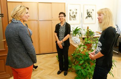 Am 3. September 2014 besuchte Staatssekret&auml;rin Sonja Ste&szlig;l die Sektion III des Bundeskanzleramts.