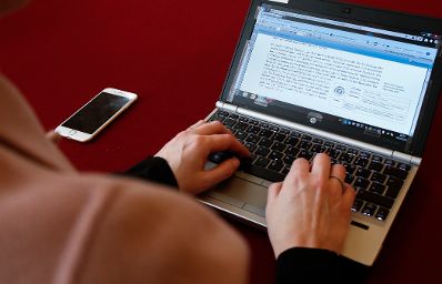 Am 29. J&auml;nner 2015 fand eine Podiumsdiskussion zu dem Thema ''Chancen der Handysignatur in der Wirtschaft, Klarnamendebatte im Web, Digital Natives" statt.