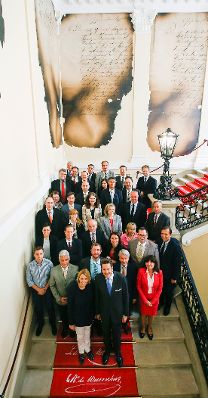 Am 18. Juni 2015 lud Staatssekret&auml;rin Sonja Ste&szlig;l gemeinsam mit Staatssekret&auml;r Harald Mahrer Vertreter und Vertreterinnen der Bundesministerien zur 1. Arbeitssitzung der Koordinierung einer Digitalen Roadmap der Bundesregierung ein.