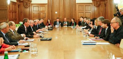 Am 11. November 2015 fand der Abschluss der Gehaltsverhandlungen &Ouml;ffentlicher Dienst statt.