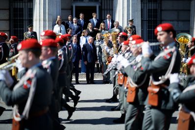 Am 27. April 2025 fand ein Staatsakt anl&auml;sslich des 80. Jahrestag der Wiedererrichtung der Republik &Ouml;sterreich statt.