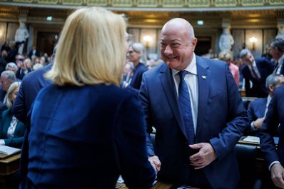 Am 15. Mai 2025 nahm Bundeskanzler Christian Stocker am Festakt &sbquo;70 Jahre Staatsvertrag&lsquo; im Parlament teil.