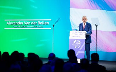 Am 3. Juni 2025 nahm Bundeskanzler Christian Stocker am Austrian World Summit 2025 teil. Im Bild Bundespr&auml;sident Alexander Van der Bellen.