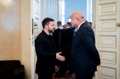 Am 16. Juni 2025 empfing Bundeskanzler Christian Stocker (r.) den Pr&auml;sidenten der Ukraine Wolodymyr Selenskyj (l.) zu einem Arbeitsgespr&auml;ch.
