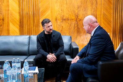 Am 16. Juni 2025 empfing Bundeskanzler Christian Stocker (r.) den Pr&auml;sidenten der Ukraine Wolodymyr Selenskyj (l.) zu einem Arbeitsgespr&auml;ch.