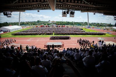 Am 29. Juni 2025 nahm Bundeskanzler Christian Stocker an der Siegerehrung des 73. N&Ouml; Landesfeuerwehrleistungsbewerb teil.