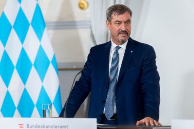 Am 10. Juli 2025 empfing Bundeskanzler Christian Stocker den Ministerpr&auml;sidenten des Freistaates Bayern Markus S&ouml;der (im Bild) zu einem Arbeitsgespr&auml;ch im Bundeskanzleramt. Im Bild bei einer gemeinsamen Pressekonferenz.
