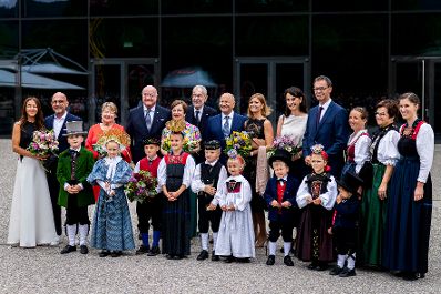 Am 16. Juli 2025 besuchte Bundeskanzler Christian Stocker (im Bild) die Er&ouml;ffnung der 79. Bregenzer Festspiele.