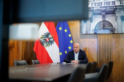 Am 19. August 2025 nahm Bundeskanzler Christian Stocker (im Bild) an der Videokonferenz der EU Staats- und Regierungschefs teil.