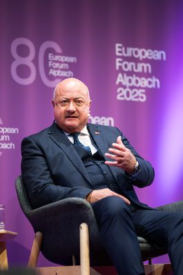 Am 29. August 2025 nahm Bundeskanzler Christian Stocker (im Bild) am mehrt&auml;gigen Forum Alpbach teil.