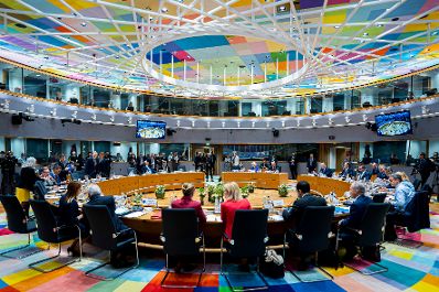 Am 23. Oktober 2025 nahm Bundeskanzler Christian Stocker an dem Treffen der EU-Staats- und Regierungschefs in Br&uuml;ssel teil.