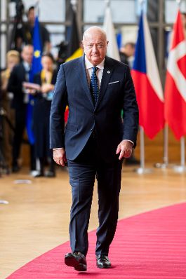 Am 23. Oktober 2025 nahm Bundeskanzler Christian Stocker (im Bild) an dem Treffen der EU-Staats- und Regierungschefs in Br&uuml;ssel teil. Im Bild beim Doorstep.