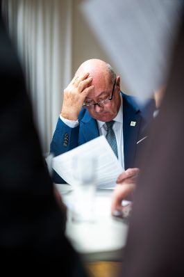 Am 18. Dezember 2025 nahm Bundeskanzler Christian Stocker (im Bild) an dem Treffen der EU-Staats- und Regierungschefs in Br&uuml;ssel teil.