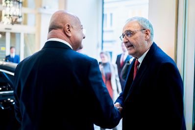 Am 15. J&auml;nner 2026 empfing Bundeskanzler Christian Stocker (l.) den Bundespr&auml;sidenten der Schweiz Guy Parmelin (r.) zu einem Arbeitsgespr&auml;ch.