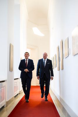 Am 10. Februar 2026 empfing Bundeskanzler Christian Stocker (r.) den Ministerpr&auml;sident der Tschechischen Republik Andrej Babis (l.), zu einem Arbeitsgespr&auml;ch im Bundeskanzleramt.
