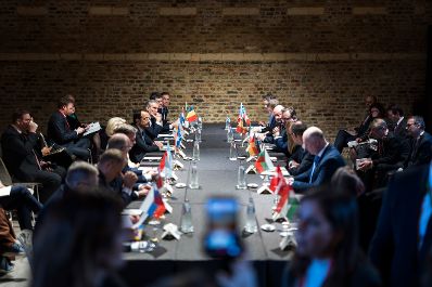 Am 12. Februar 2026 nahm Bundeskanzler Christian Stocker am Informellen Gipfel der EU-Staats- und Regierungschefs teil.