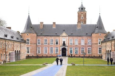 Am 12. Februar 2026 nahm Bundeskanzler Christian Stocker am Informellen Gipfel der EU-Staats- und Regierungschefs teil.