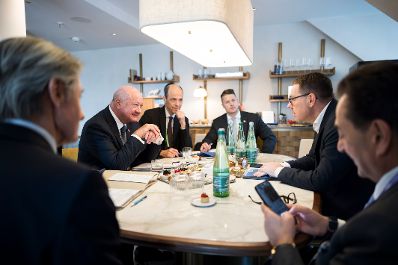 Am 13. Februar 2026 nahm Bundeskanzler Christian Stocker (l.) an der M&uuml;nchner Sicherheitskonferenz teil.