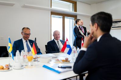 Am 19. Juni 2026 nahm Bundeskanzler Christian Stocker (r.) an dem Treffen der EU-Staats- und Regierungschefs in Br&uuml;ssel teil. Im Bild mit dem deutschen Bundeskanzler Friedrich Merz (l.).