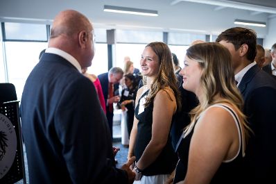 Am 20. Juni 2026 reiste Bundeskanzler Christian Stocker (l.) zu einem mehrt&auml;gigem Arbeitsbesuch nach Texas. Im Bild bei der Er&ouml;ffnung des &ouml;sterreichischen Honorarkonsultas in Dallas.