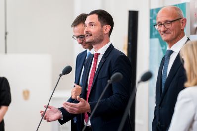 Am 01. Juli 2026 nahm Bundeskanzler Christian Stocker an einer Pressekonferenz zur Reformpartnerschaft teil. Im Bild Landesrat Peter Reichmann.
