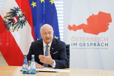 Am 23. Juli 2026 lud Bundeskanzler Christian Stocker (im Bild) zur Veranstaltung "&Ouml;sterreich im Gespr&auml;ch" in Innsbruck.