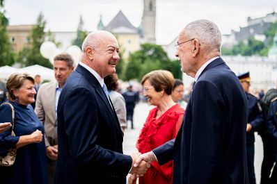 Am 26. Juli 2026 besuchte Bundeskanzler Christian Stocker (l.) die Er&ouml;ffnung der Salzburger Festspiele in Salzburg. Im Bild mit Bundespr&auml;sident Alexander Van der Bellen (r.).